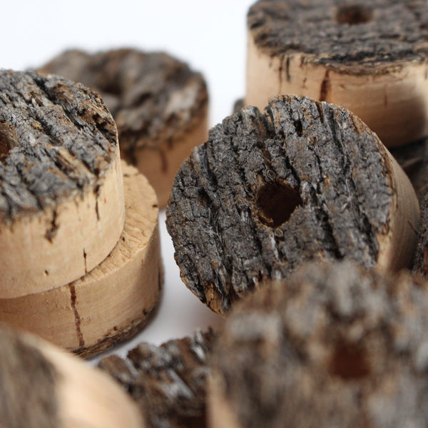 Cork bark rings by  CORKRINGS UNIPESSOAL