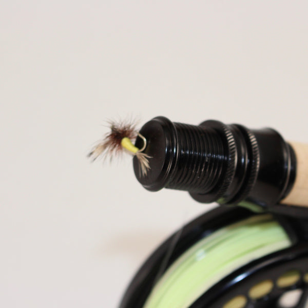 Reel seat magnets